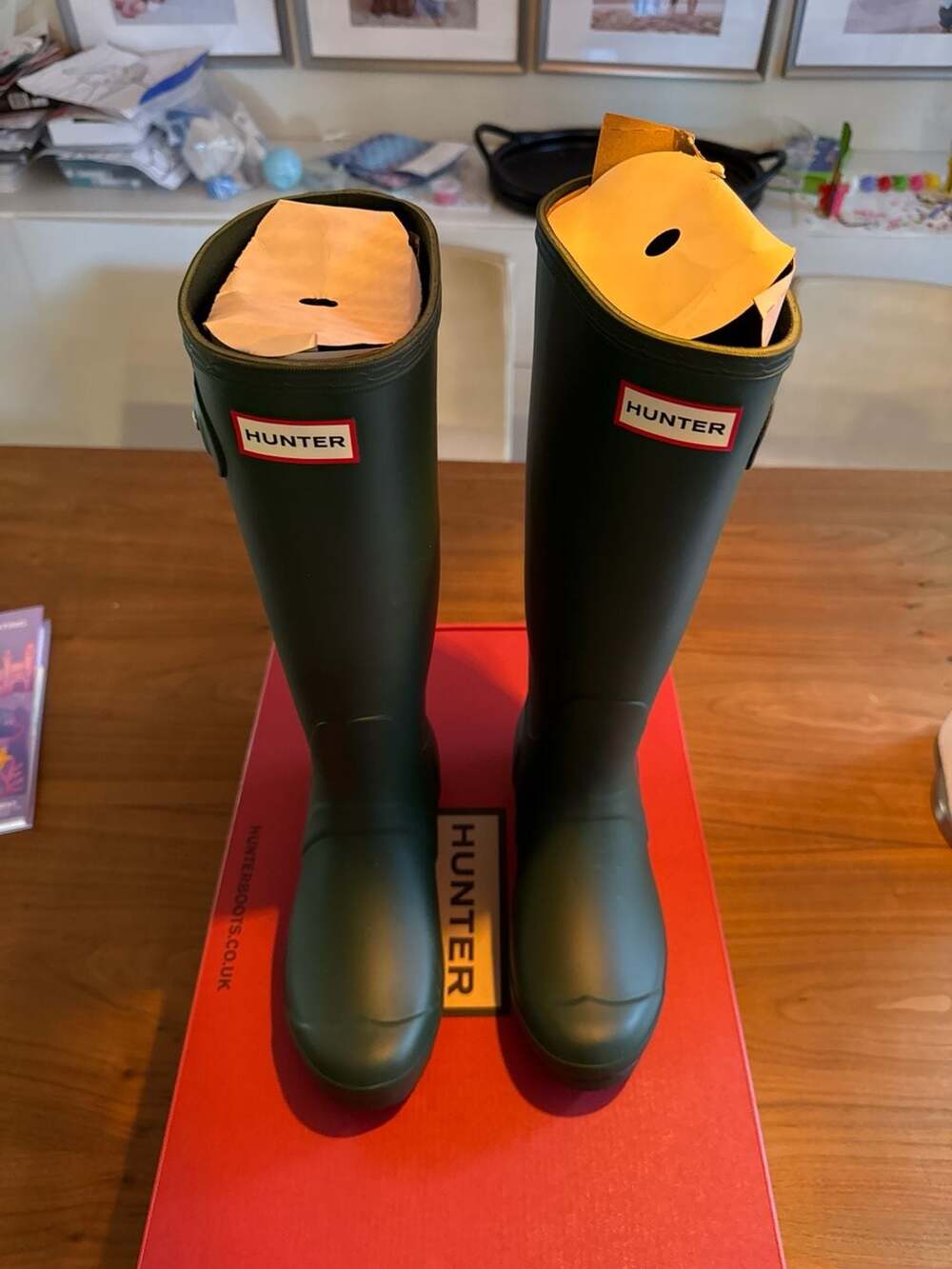 Hunter Women's Original Tall Rain Boots Hunter Green Size US 7